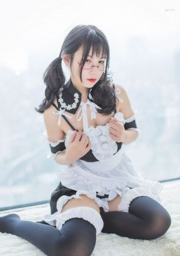 AV美女免费_1080P高清视频播放