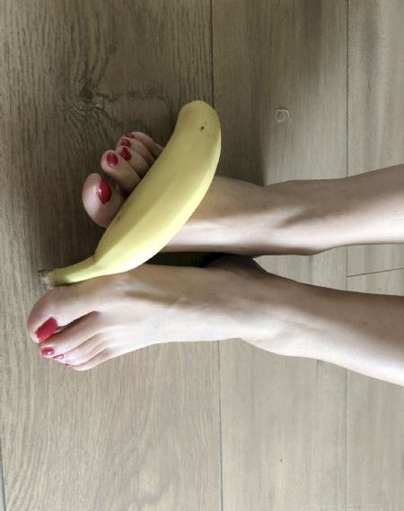成人久久18_高清完整无删减高清视频播放