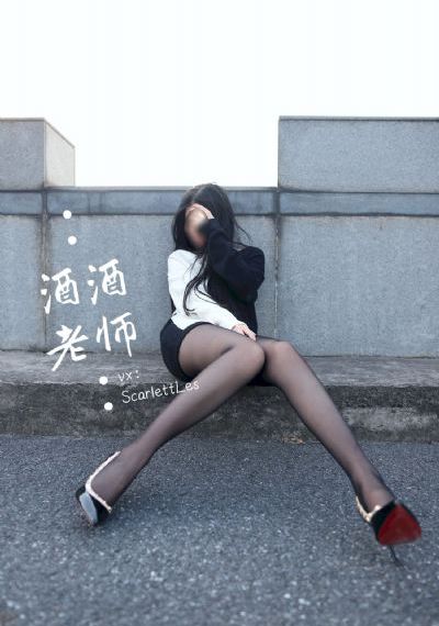 美女叉开腿让男人桶_DVDBD在线观看