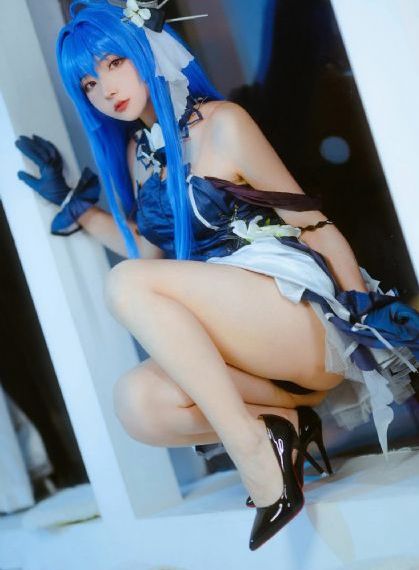 中欧熟女乱伦_影视大全免费在线观看播放
