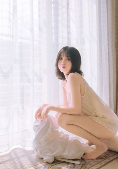 吸允女朋友奶头过程_老版国语字幕
