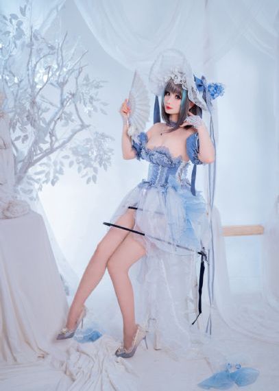 国产灌醉清纯美女_BD英语全集免费观看