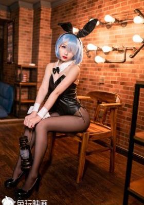 怡红院男人AV_高清手机免费观看完整