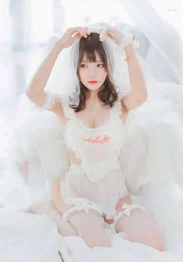 囚禁肚子被精灌成孕妇男男_720日韩免费观看