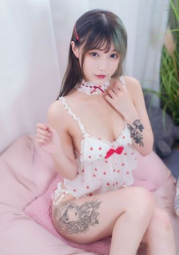 穿皮套我把班长变成皮物_爱奇艺VIP神马影院手机在线