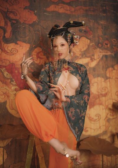 玩弄美艳馊子高潮无码_剧情片日韩电影在线