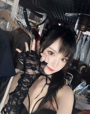 美女任你摸高清视频在线观看_4K全集免费观看